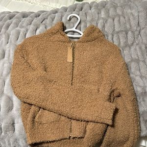NWT SKIMS teddy bear fuzzy zip up with hood